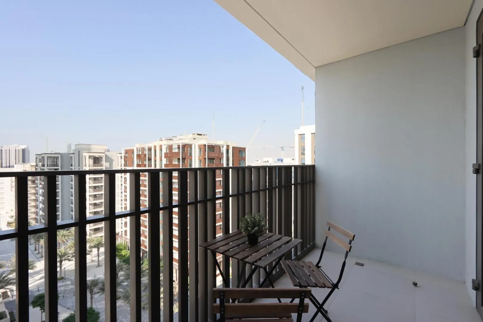 Livbnb-Plush Summer 2Br Unit At Creek Beach Dubai Apartment